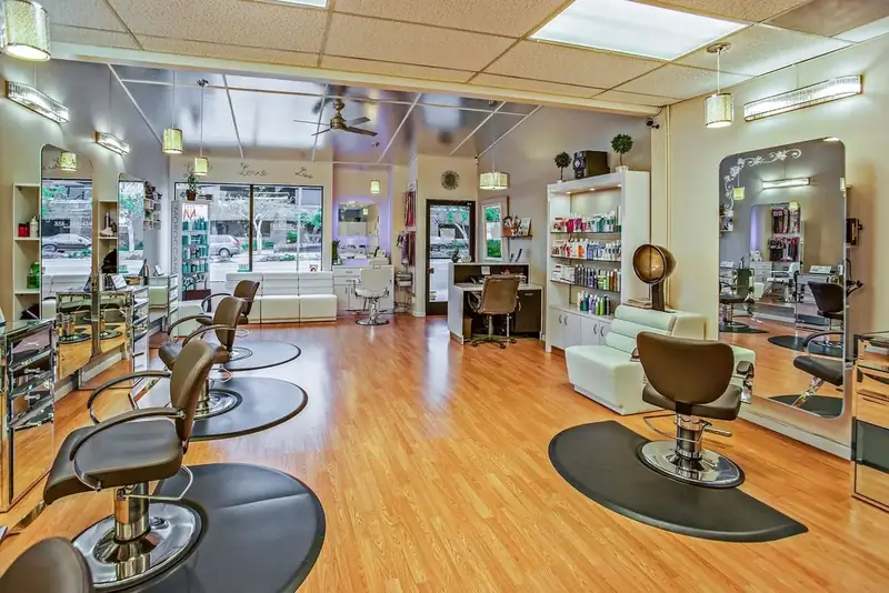 Private skin consultation & facial room